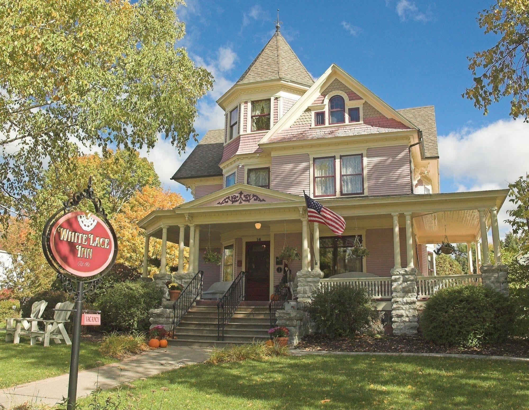 White Lace Inn Sturgeon Bay Eksteriør bilde